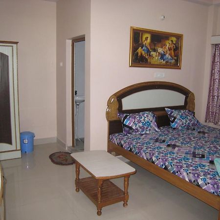 Krishna Paying Guest House Varanasi Oda fotoğraf